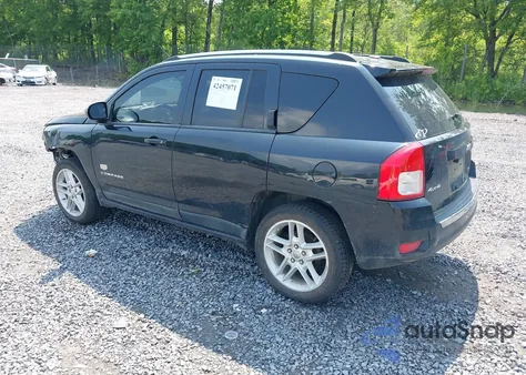 2011 Jeep Compass Limited из США, поврежденный, VIN 1J4NF5FB2BD165306